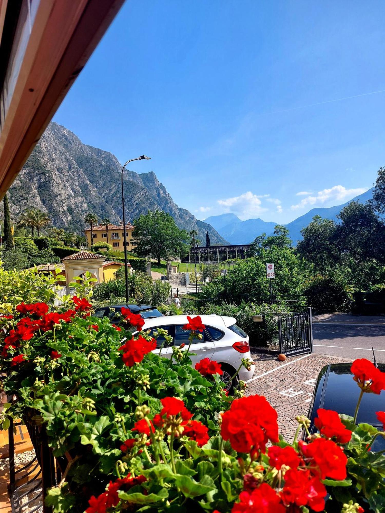 Hotel Villa Grazia Limone sul Garda Zewnętrze zdjęcie